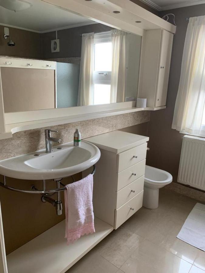Apartamento Manfroi Apartment เบงโต กองซัลเวส ภายนอก รูปภาพ